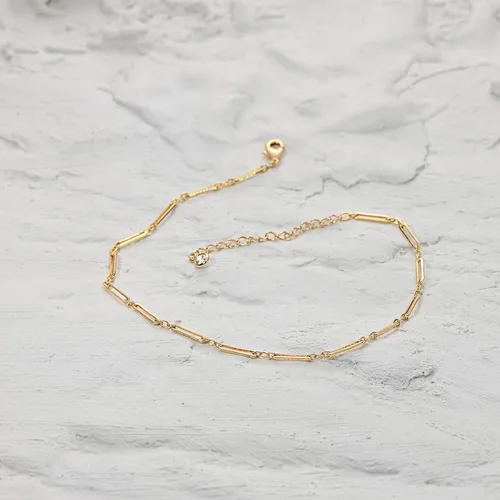 Miniatura 4 de LOYATA - Tobillera delicada bañada en oro de 14 quilates para mujeres, con pequeña cruz de circonia cúbica blanca y borlas bonita joyería