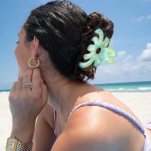 Miniatura 3 de GQLV Pinzas para el cabello – 3 accesorios de peinado lindos para mujeres y niñas, garras medianas antideslizantes para cabello fino, fuerte