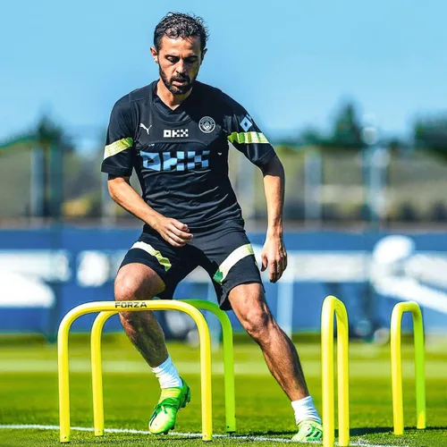 Miniatura 5 de FORZA Arcos de paso de fútbol profesional Juego de 4 objetivos de fútbol de nivel élite para mejorar las técnicas y la precisión de los pases