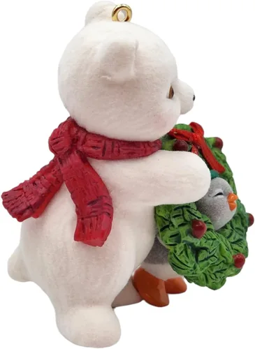 Miniatura 4 de Hallmark Adorno navideño de recuerdo 2019 con fecha de año Bola de nieve y esmoquin Decking The Halls Oso polar y pingüino