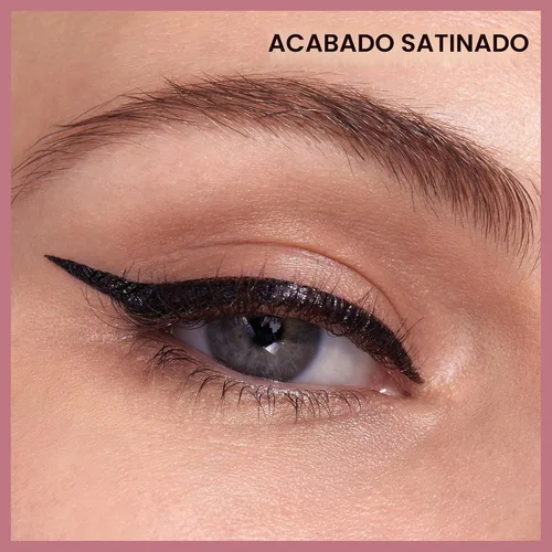 Miniatura 3 de Maybelline Hyper Easy - Delineador líquido de ojos, acabado satinado, fórmula a prueba de agua, delineador de ojos, Pitch Black, 0.018 Fl.oz.
