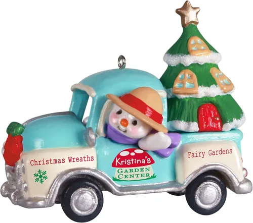 Miniatura 7 de Hallmark Keepsake Adorno de Navidad 2023, Colección Happy Holiday Parade Boutique Navideña de Joanne Musical con Luz, Regalos para Ella Holiday