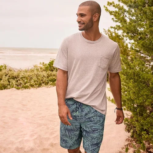 Miniatura 4 de Lands' End Camiseta de manga corta Super-T con bolsillo para hombre