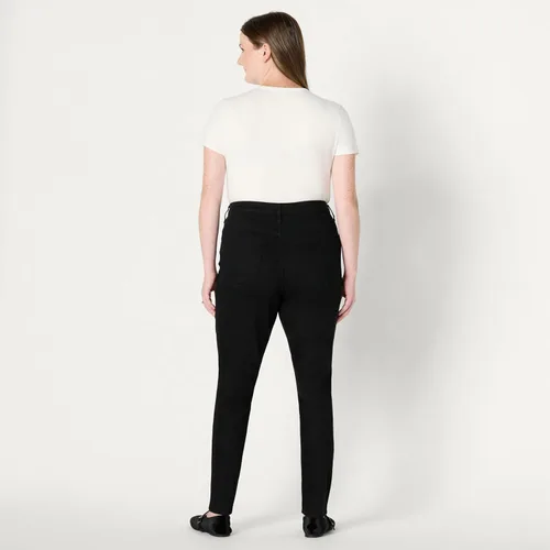 Miniatura 7 de Amazon Essentials - Jeans ajustados de tiro medio para mujer, altamente elásticos y versátiles