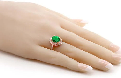 Miniatura 4 de Gem Stone King Anillo de esmeralda simulada de plata chapada en oro amarillo de 18 quilates para mujer