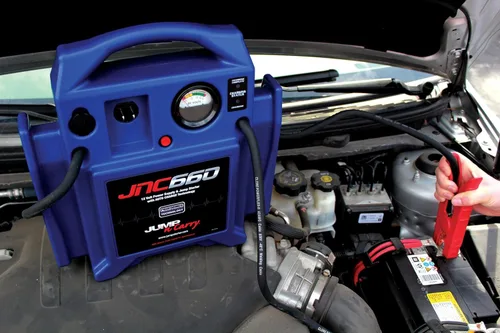 Miniatura 4 de Clore Automotive Jump-N-Carry JNC660 1700 Peak Amp 12 voltios Jump Starter, azul y cubierta JNCCVRXL para modelos de arranque JumpN-Carry JNCAIR