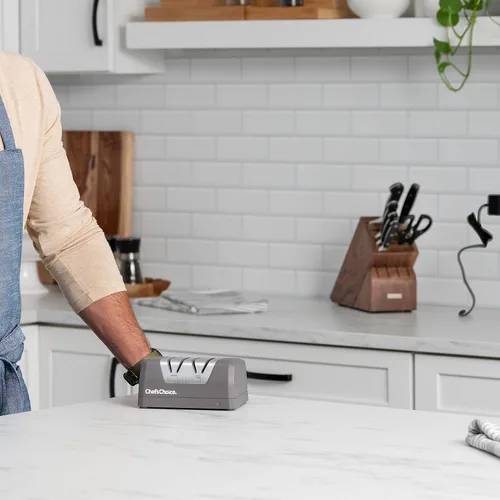 Miniatura 5 de Chef'sChoice - Afiladores de cuchillos eléctricos con batería recargable para cuchillos rectos y dentados de 20 grados con abrasivos 100%