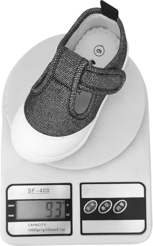Miniatura 7 de Zapatillas de lona Mary Jane con correa en T para niñas pequeñas