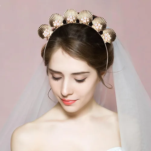 Miniatura 3 de minkissy Diadema de concha de perlas doradas, accesorio para el cabello para mujeres y niñas, vacaciones, boda, fiesta, cosplay, ligero y decorativo