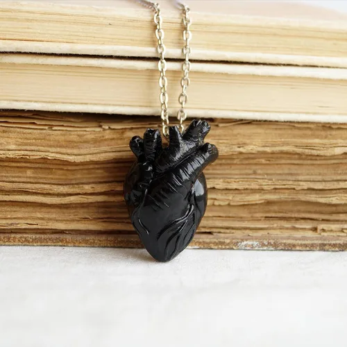 Miniatura 22 de Collar de corazón anatómico