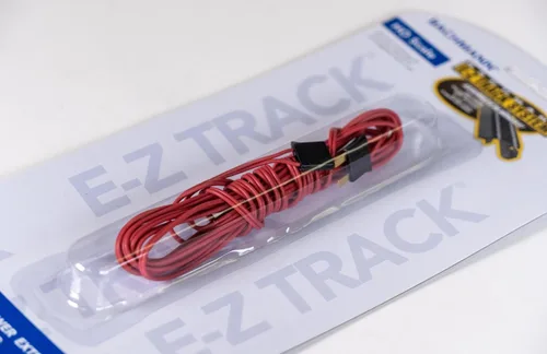Miniatura 3 de Bachmann Trenes - PISTA E-Z - ALAMBRE DE EXTENSIÓN DE POTENCIA 10' - ROJO (1/tarjeta)