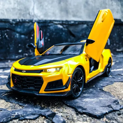 Miniatura 4 de BDTCTK 1/24 Camaro Bumblebee Modelo de Coche de Juguete, Aleación de Zinc Fundido a Presión, Coche de Juguete con Sonido y Luz para Niños, Niños