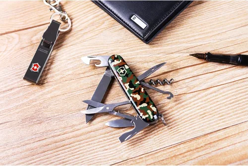 Miniatura 10 de Victorinox Climber Swiss Army Knife, 14 Function Swiss Made Pocket Knife with 2 Blades, Corkscrew and Screwdriver