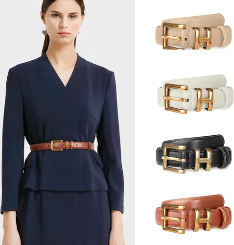 Miniatura 142 de Cinturón de cuero clásico con hebilla de metal para mujer con vestido de jeans