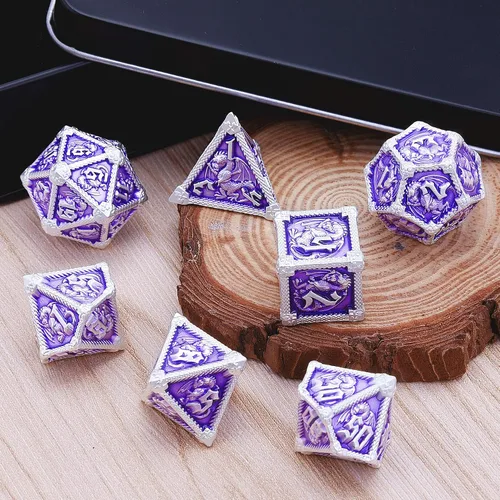 Miniatura 7 de AUSTOR Juego de dados de metal DND de 7 troqueles, juego de dados poliédricos de Calabozos y Dragones con caja D20 D12 D10 D% D8 D6 D4 para Violeta
