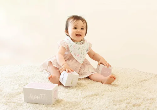 Miniatura 5 de Baby Aspen My First Milestone Princess Age Blocks Accesorios de fotos de bebé para compartir fotos el primer año