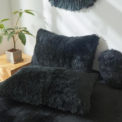 Besfunny Juego de 2 fundas de almohada de pelo sintético negro, mullidas y peludas para decoración de dormitorio, fundas de almohada negras suaves
