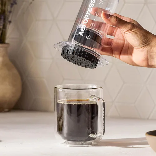 Miniatura 5 de AeroPress Prensa de café transparente – Prensa francesa todo en uno, cafetera manual estilo vertido y espresso, preparación de 2 minutos para menos