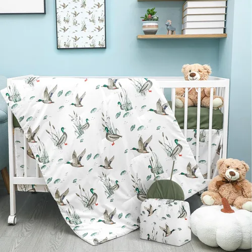 Miniatura 9 de Juego de ropa de cama de 4 piezas para cuna con animales del bosque, incluye falda de cuna de safari en la jungla, manta, sábana de cuna y apilador