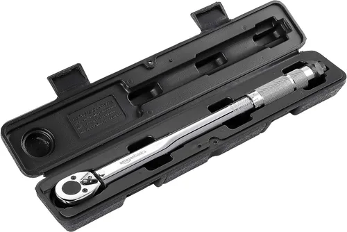 Miniatura 2 de Amazon Basics Llave dinamométrica de clic de accionamiento de 3/8 pulgadas - 15-80 ft.-lb, 20.4-108.5 Nm