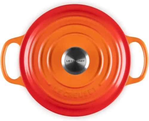 Miniatura 2 de Le Creuset Horno holandés redondo de hierro fundido esmaltado, 2 cuartos de galón, Fuego Llama