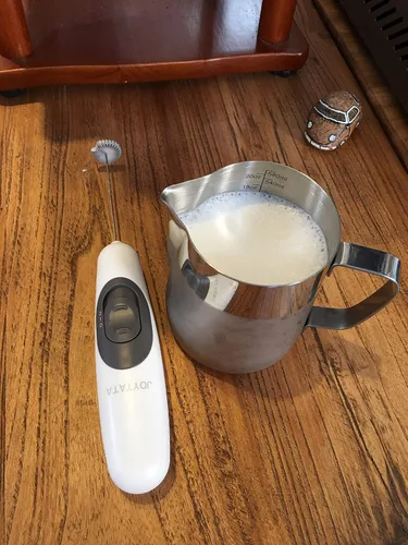 Miniatura 3 de Jarra de espuma de leche de 20 onzas, taza de acero inoxidable, perfecta para jarras de vapor de arte con leche, vaso de espuma de leche de acero