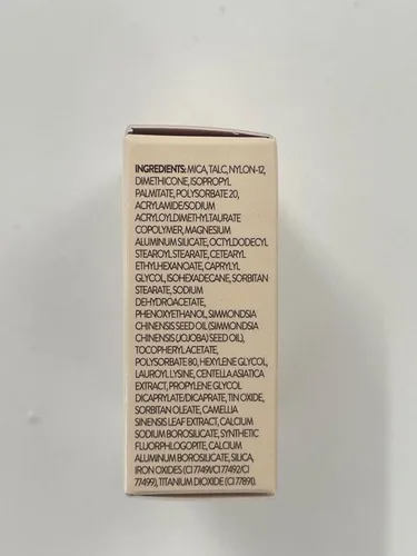 Miniatura 9 de LAURA GELLER NEW YORK - Iluminador Baked Natural Glow de brillo natural que realza la radiancia, vainilla francesa