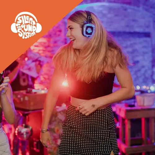 Miniatura 2 de Paquete de inicio para fiestas en casa, eventos de jardín, películas familiares en casa en el patio trasero (9 auriculares LED RF + 1 transmisor)