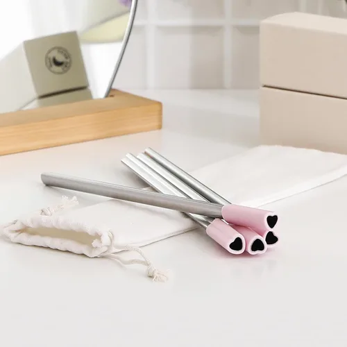 Miniatura 6 de The best MOON Pajitas de metal reutilizables de acero inoxidable en forma de corazón con puntas de silicona rosa (juego de 4 popotes) para vaso