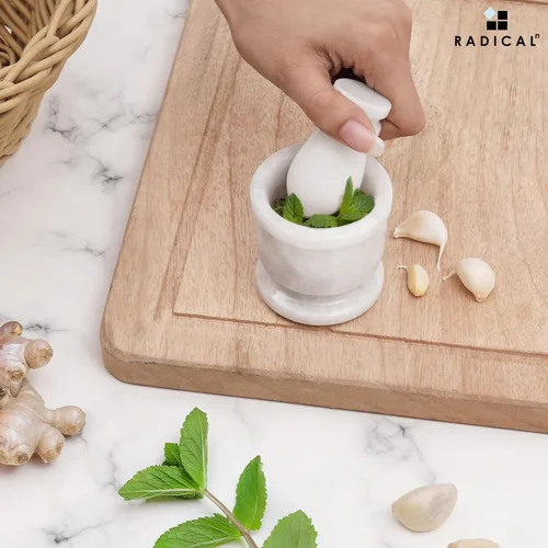 Radicaln Juego de mortero de mármol y mortero blanco de 2.5 pulgadas, molinillo de mano hecho a mano para cocina, juego de mortero pequeño ideal