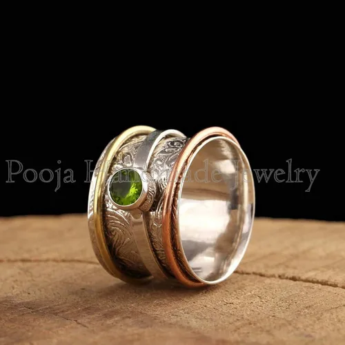 Miniatura 2 de Pooja Handmade Jewelry 925 Sterling Silver Ring, Peridot Spinner Ring, Meditation Ring, Mix Metals Ring, Green Peridot Ring, Two Tone Ring, Thumb