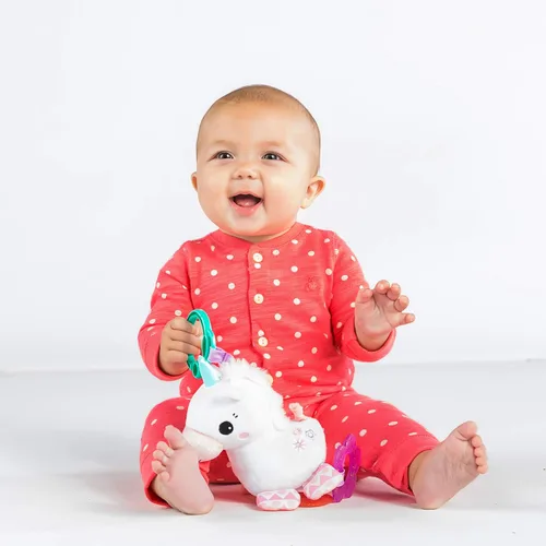 Miniatura 5 de Bright Starts Unicorn Sparkle & Shine Juguete de Peluche Portátil para Cochecito o Portabebés, Edades 0 Meses+, Rosa Unicornio