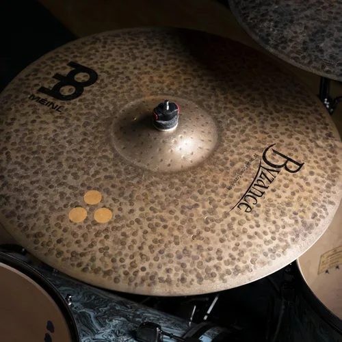 Miniatura 6 de Byzance Dark 21" Double Down Crash-Ride, Matt Halpern Signature - Fabricado en Turquía - Bronce B20 martillado a mano, 2 años de garantía