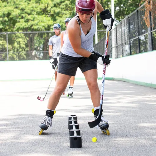 Miniatura 8 de Franklin Sports - Pelotas de hockey callejero NHL - Sin rebote para uso en exteriores y en patines - Tamaño oficial para hockey callejero juvenil