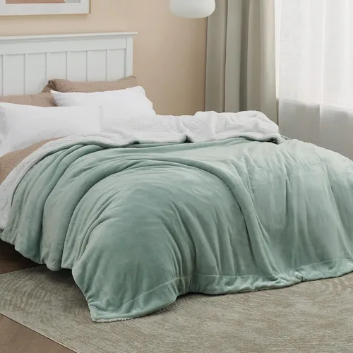 Miniatura 3 de Bedsure Manta de forro polar Sherpa tamaño King para cama, gruesa y cálida, suave manta de felpa para invierno, verde salvia, 108 x 90 pulgadas 04