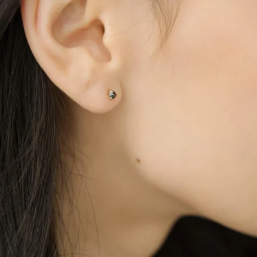 Miniatura 2 de HONEYCAT - Pendientes solitarios con punta de mineral de hierro pequeños joyería minimalista y delicada