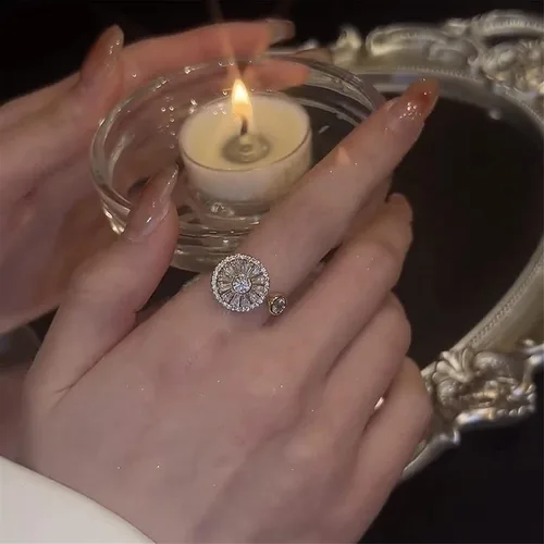 Miniatura 4 de Aphro Anillo giratorio de cristal dorado para aliviar la ansiedad – Anillo giratorio ajustable para aliviar la ansiedad y el estrés, regalo