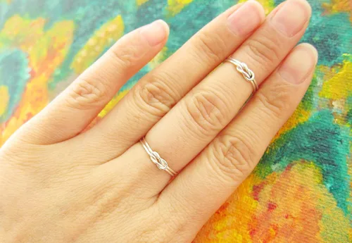 Miniatura 5 de Anillo de doble nudo de amor de plata de ley y oro rosa