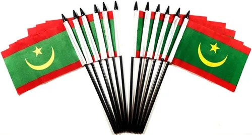 Miniatura 51 de Paquete de 12 banderas de escritorio de oficina en miniatura de poliéster internacional de 4 x 6 pulgadas, 1 docena de banderas pequeñas de 4 x 6