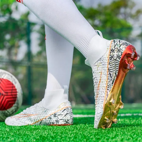 Miniatura 4 de Maylrvjv Zapatos de fútbol de caña alta para hombre, antideslizantes, resistentes al desgaste, botas de fútbol con picos