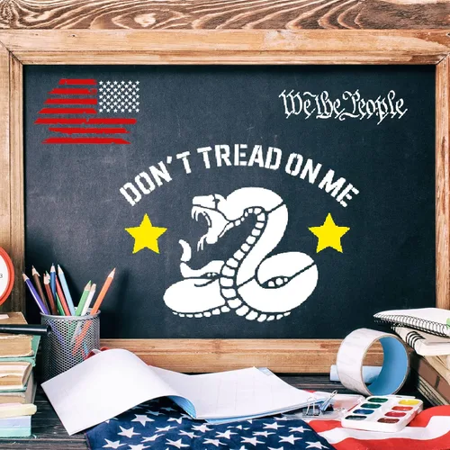 Miniatura 5 de 9 plantillas de bandera estadounidense – We The People & Don't Tread On Me plantillas de trazado reutilizables para adultos, álbumes de tarjetas