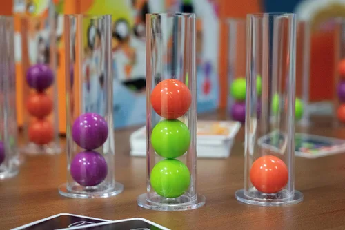 Miniatura 2 de Juego de mesa de ciencia y lógica Blue Orange Games (idioma español no garantizado), Dr Eureka, Multicolor