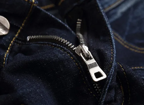 Miniatura 4 de RXXKKK Jeans clásicos de motociclista con cremallera y ajuste regular para hombre