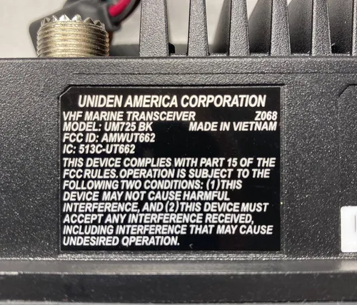 Miniatura 5 de Radio Marítima Uniden UM725BK VHF, Todos los Canales Marinos de EE. UU., Canadá e Internacional, Potencia de Transmisión de 1 Vatio/25 Vatios, Negro