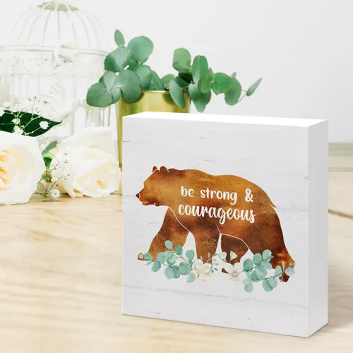Miniatura 6 de Letrero de madera de animales del bosque, letrero de madera de oso con texto en inglés «Be Strong and Courageous», decoración de escritorio
