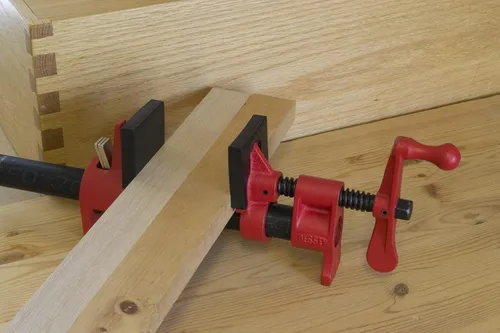 Miniatura 4 de BESSEY PC12-2 Abrazaderas de tubo de estilo tradicional de 1/2 pulgada - Abrazadera de taller increíblemente versátil, fácil de montar