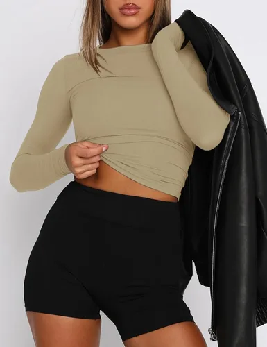 Miniatura 3 de AKEWEI Camisetas cortas de manga larga para mujer, paquete de 2 unidades, trajes de otoño para salir, lindas camisetas básicas ajustadas
