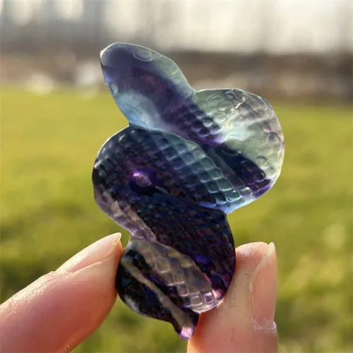 Miniatura 4 de Cráneo de cristal de cuarzo de serpiente natural (B0CFJL3WDH)