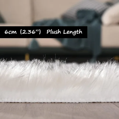 Miniatura 3 de Goolela Alfombra mullida de piel sintética de 2 x 6 pies para dormitorio, color blanco con puntas grises, alfombra de piel de oveja sintética