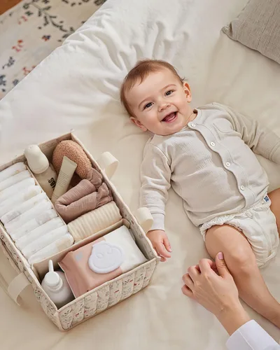 Miniatura 6 de Organizador de pañales floral de Blissful Diary, elegante cesta de almacenamiento para guardería, regalo para baby shower, artículos esenciales